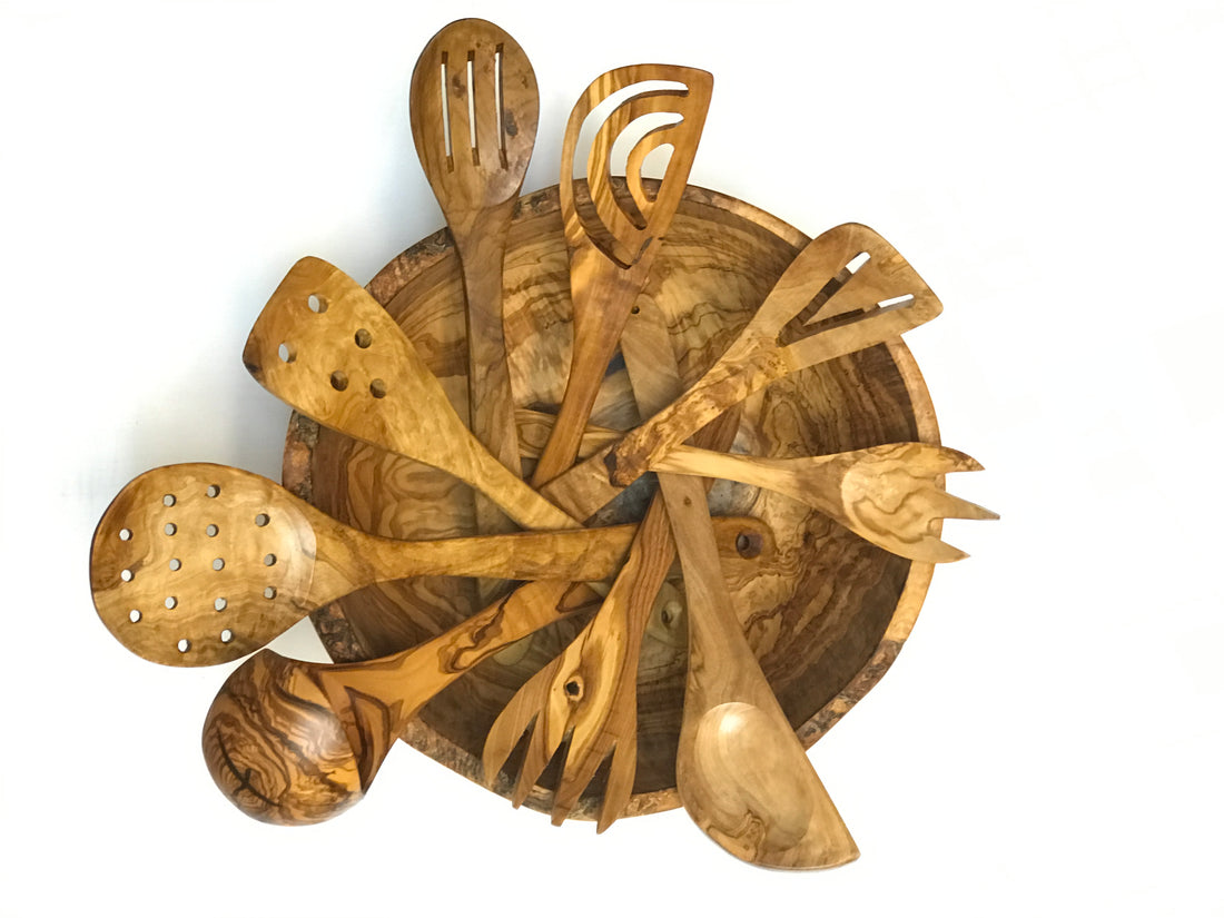 Olive wood craftmanship in Tunisia