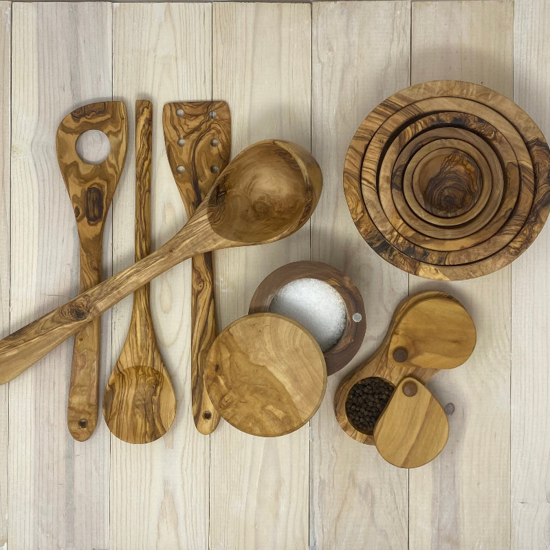 OLIVE WOOD SPICE KEEPER - 1-POCKET MAGNETIC CLASP